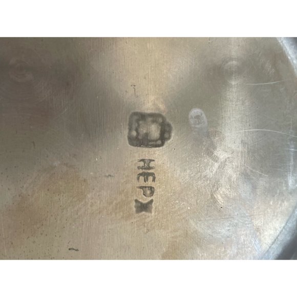 Vintage small Toleware Floral Tidbit relish tray Red Gold - Picture 8 of 11